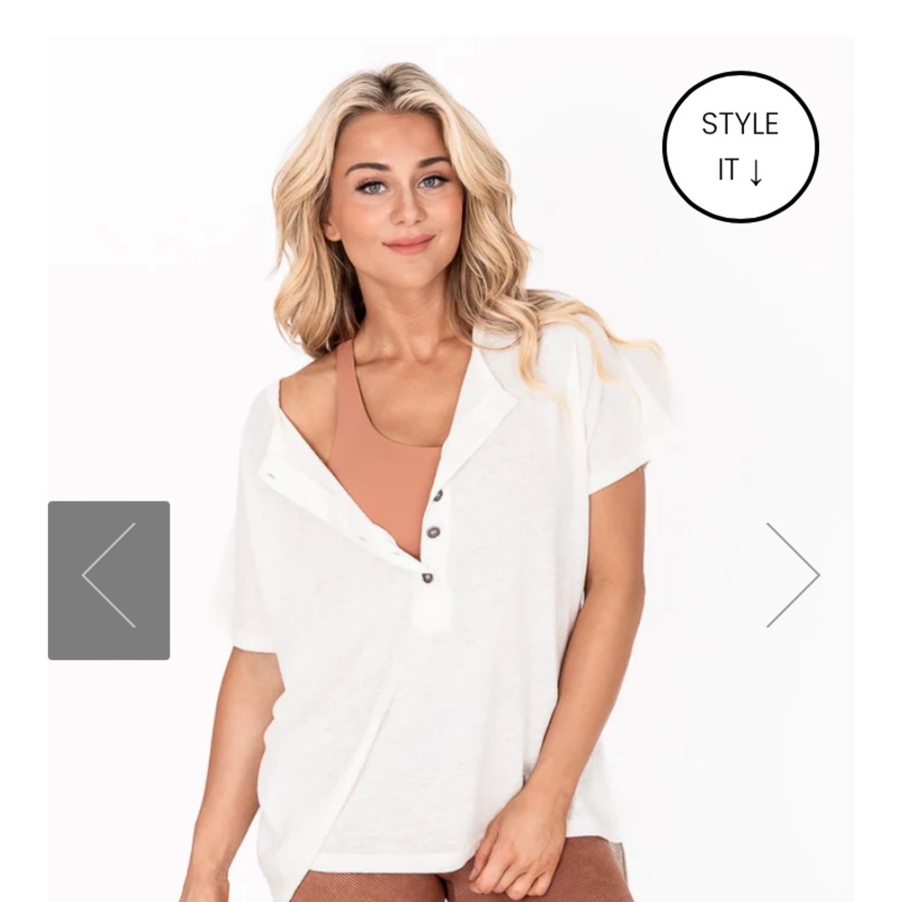 White Small Pink Lily Henley